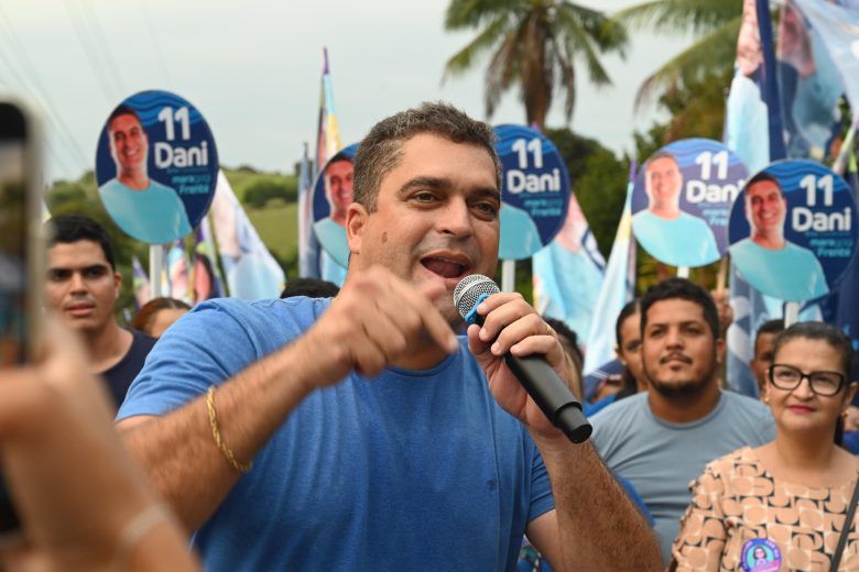 PREFEITO DE MARAGOGI FAZ JOGO DUPLO NA PROMESSA DE VOTOS